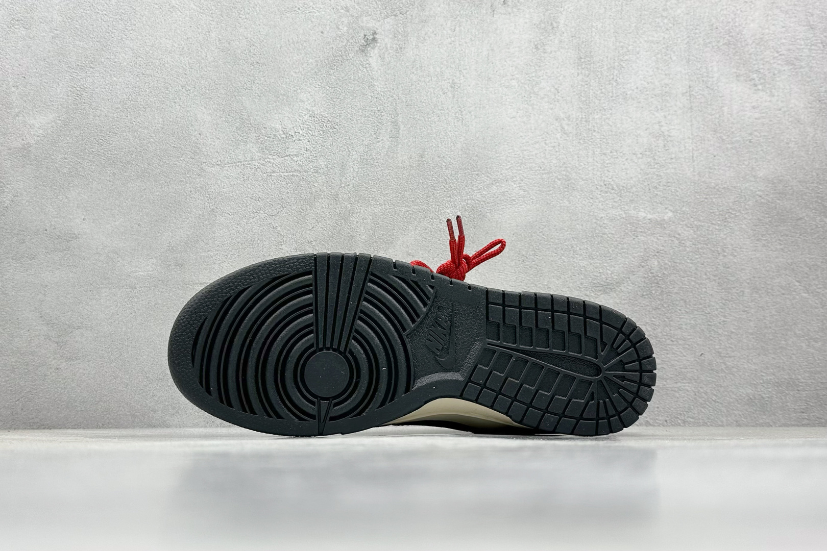 Nike Board Shoes L-s