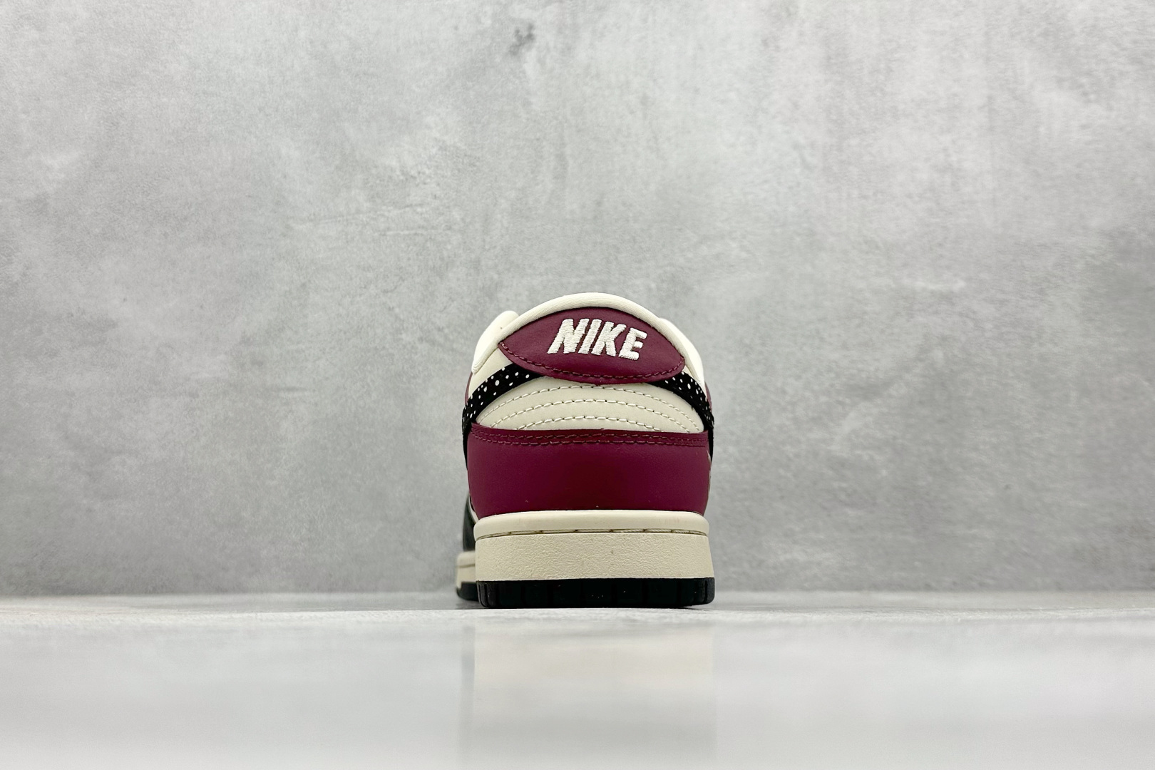 Nike Board Shoes L-s