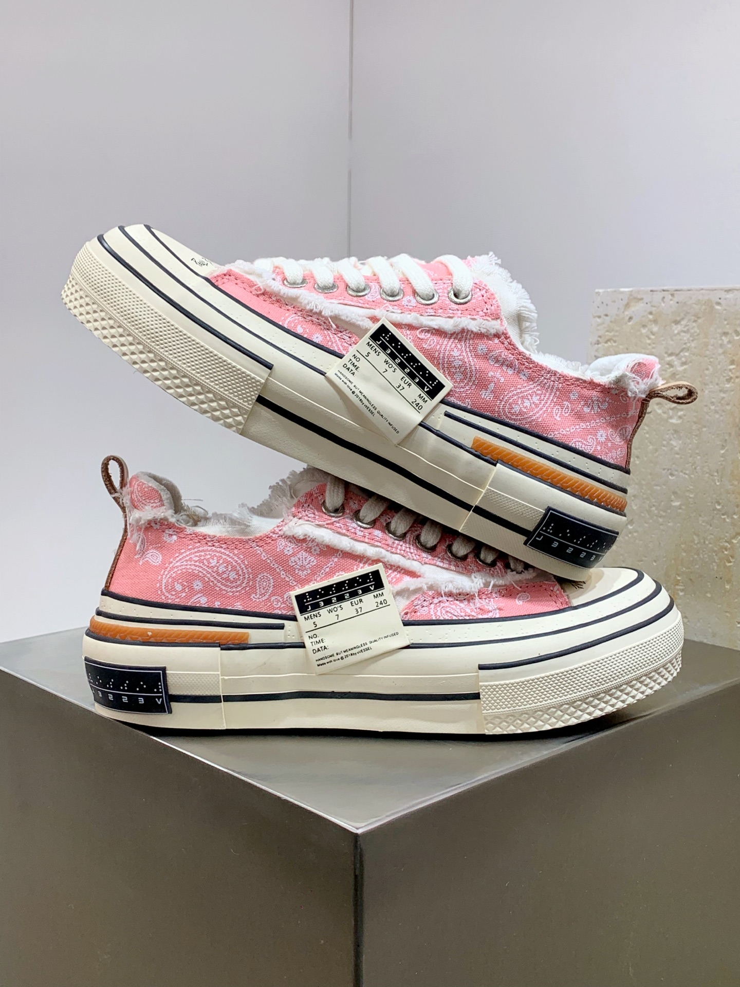 Adidas Calvin Klein Female Board Shoes M-l-s