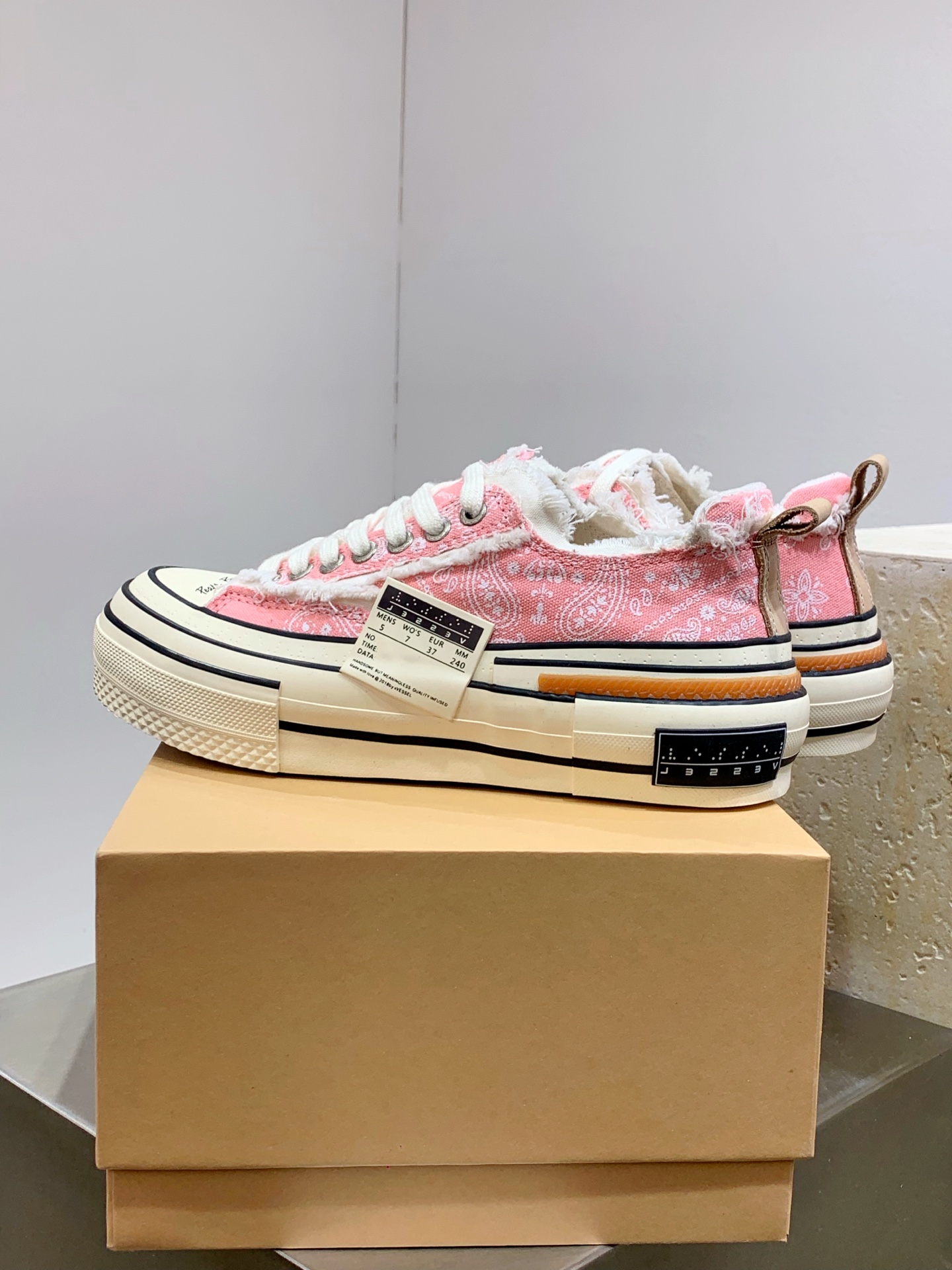 Adidas Calvin Klein Female Board Shoes M-l-s