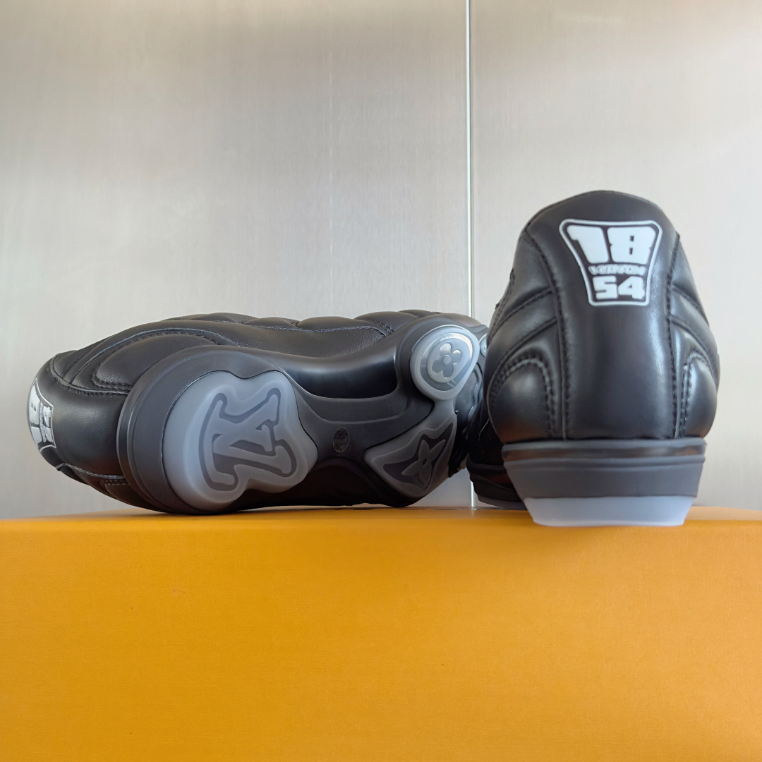 Louis Vuitton Male Running Shoes M-l-s