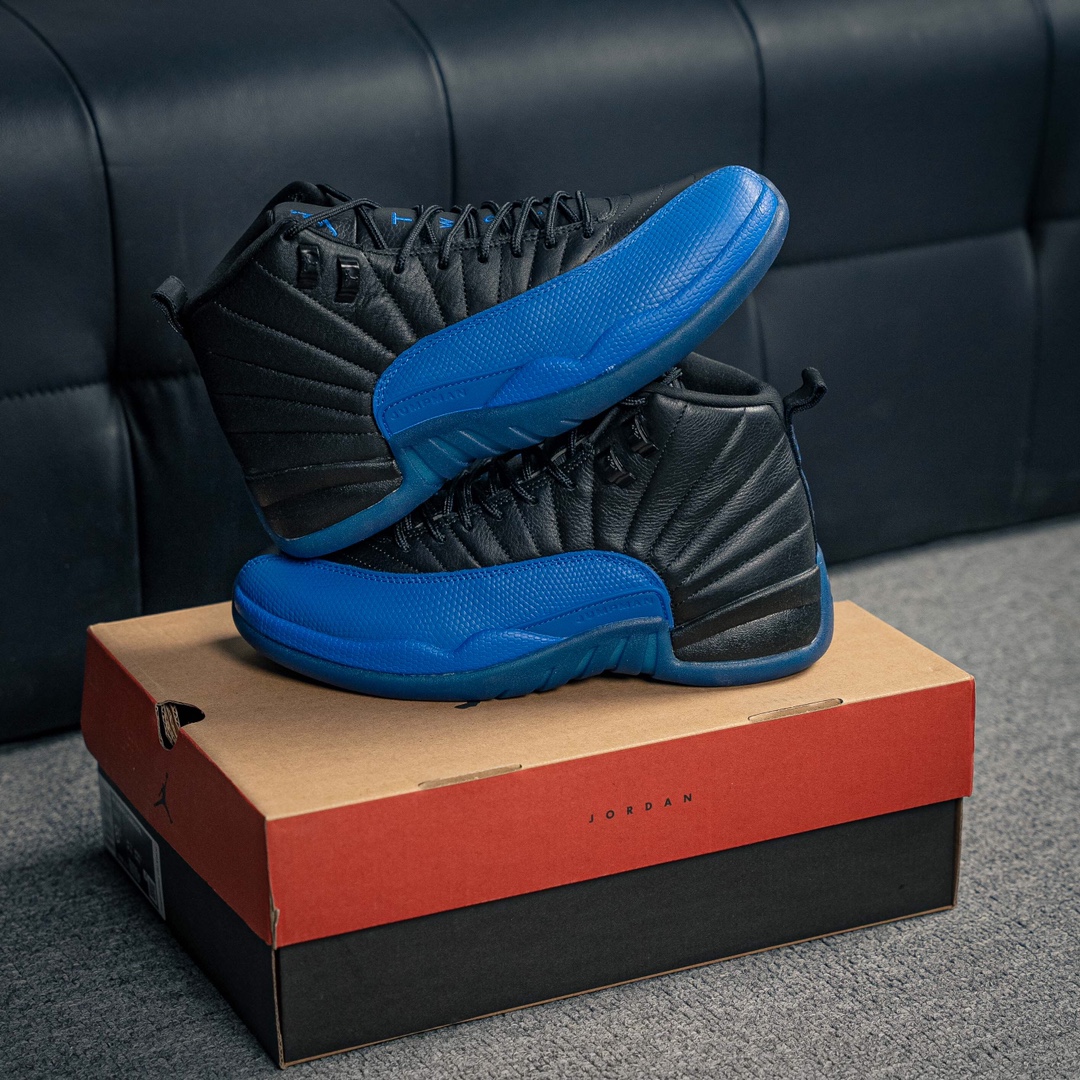 Jordan Nike Sneakers Black M-l