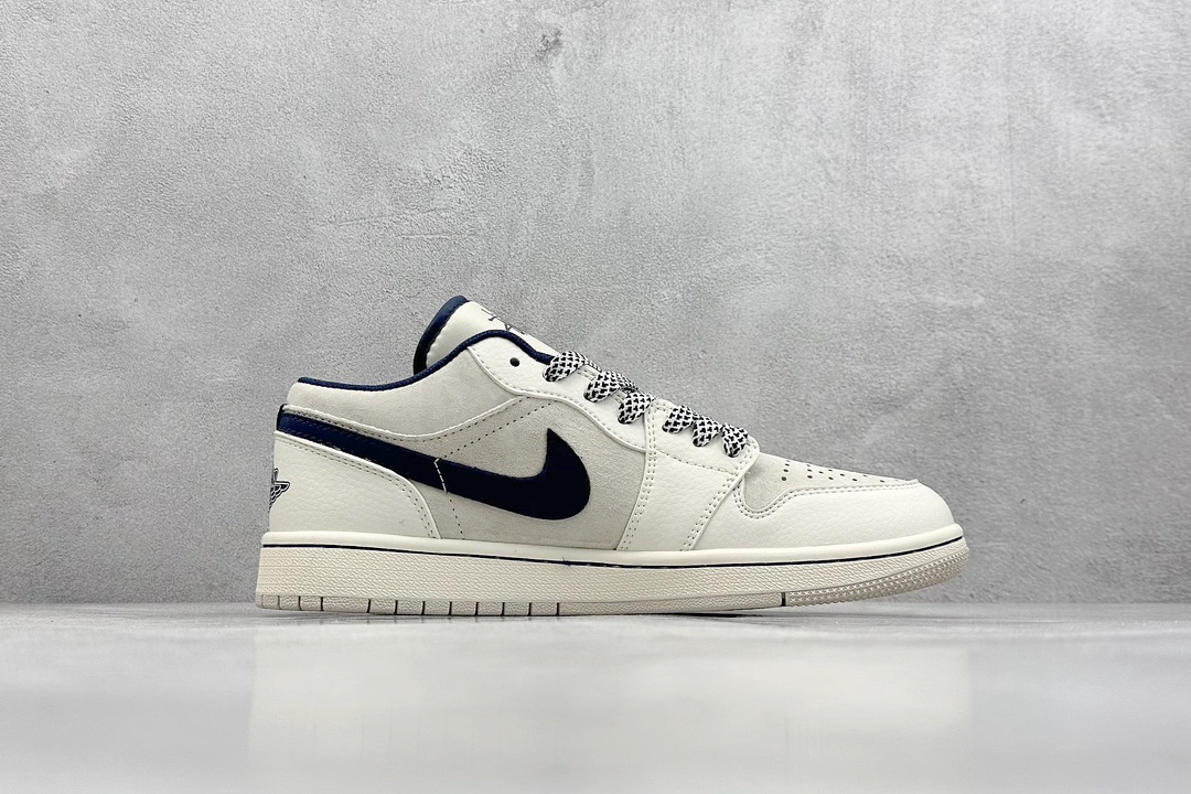 Jordan Nike Basic Shoes L-s