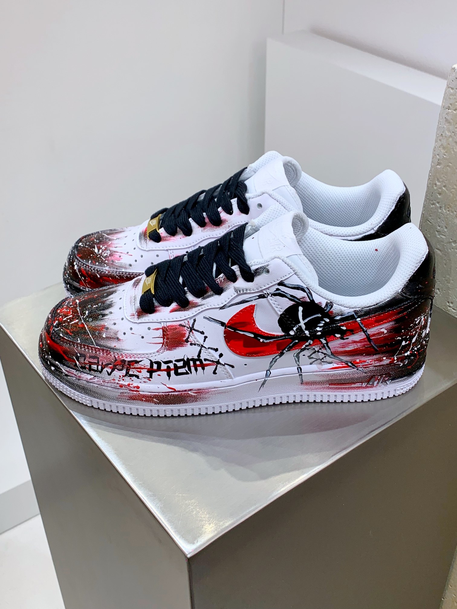 Nike Basic Shoes L-s