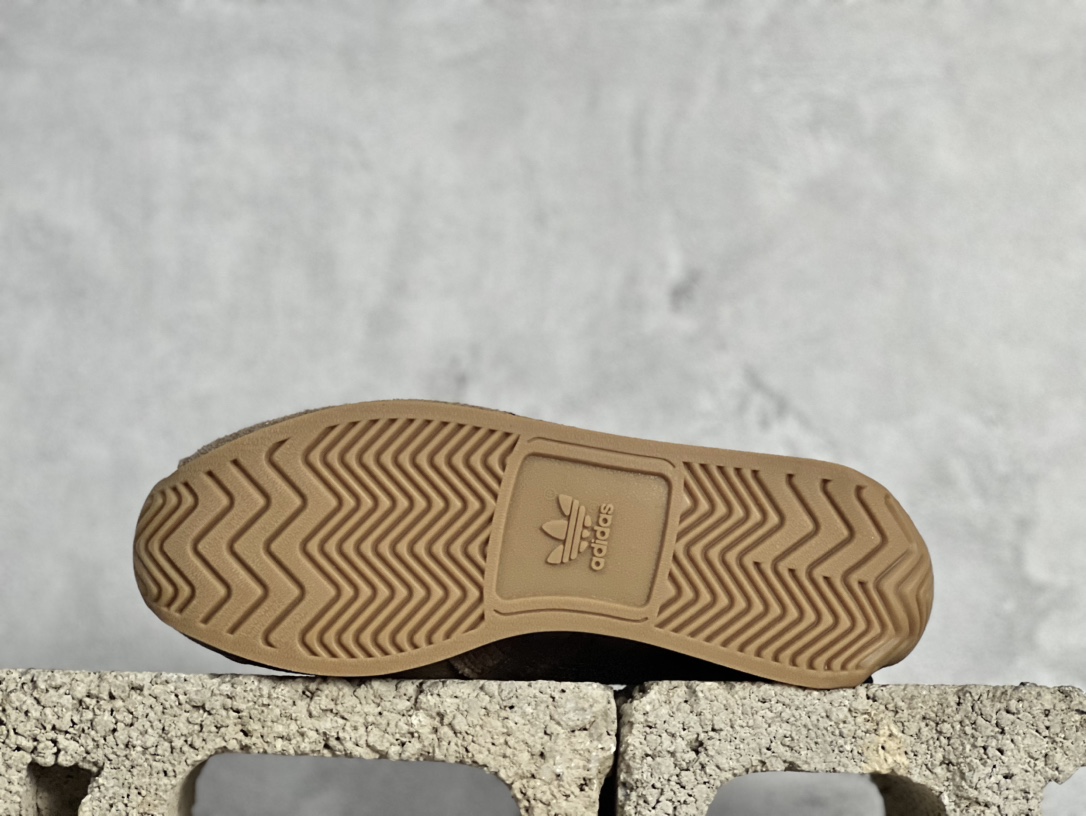 Adidas Board Shoes M-s