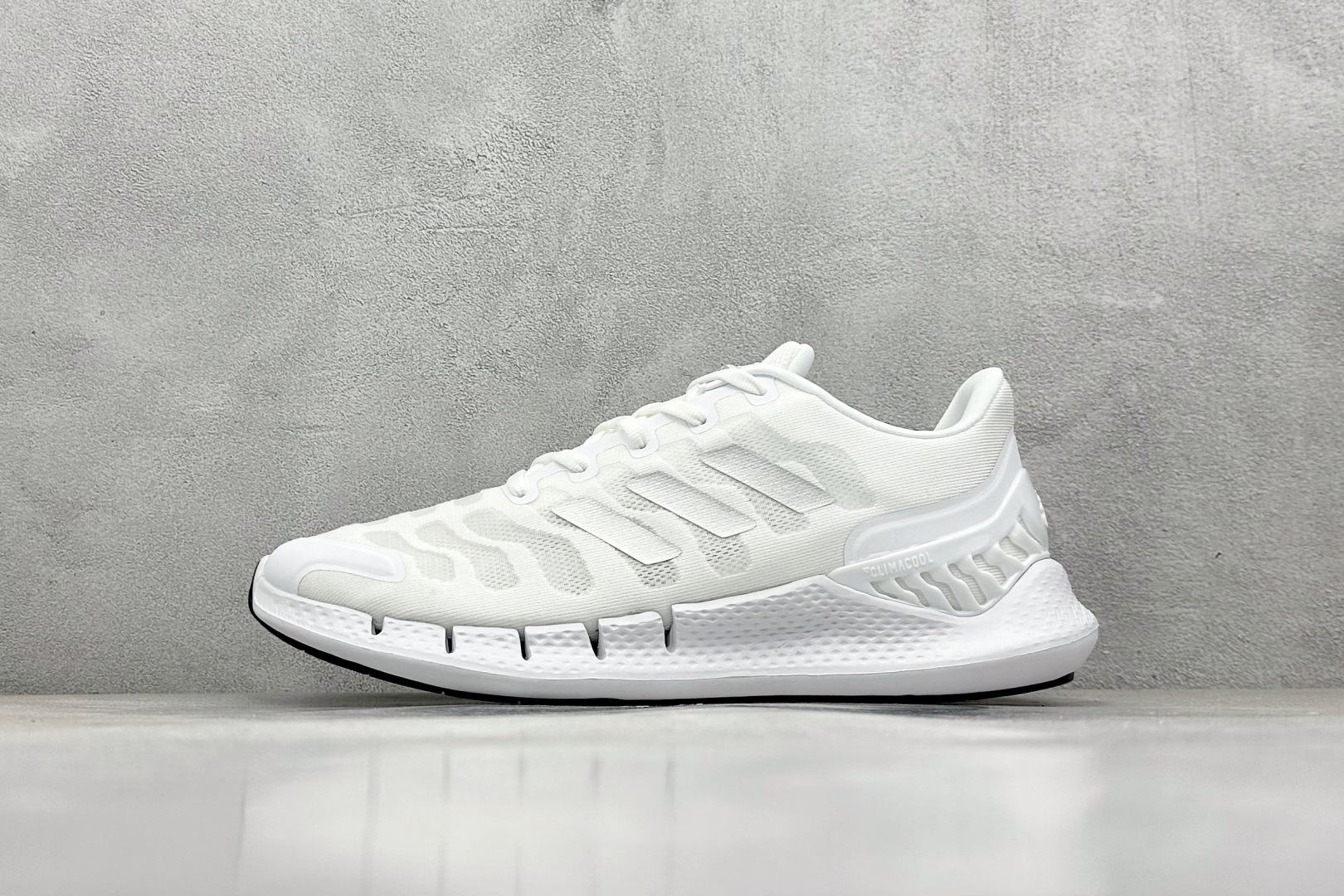 Adidas Running Shoes M-l