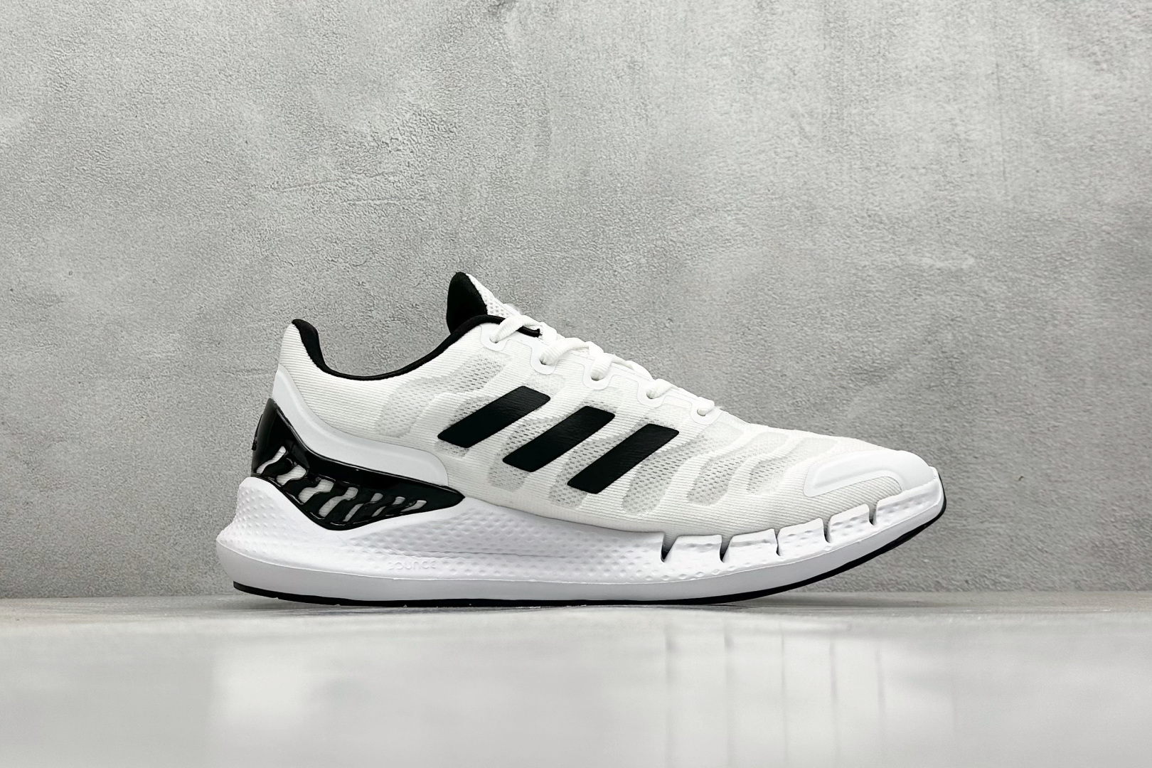 Adidas Running Shoes M-l