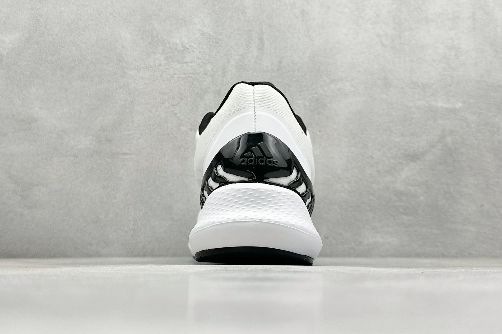 Adidas Running Shoes M-l