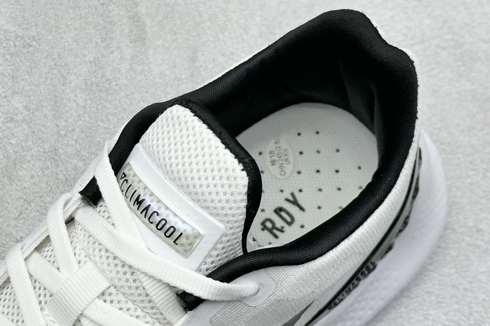 Adidas Running Shoes M-l