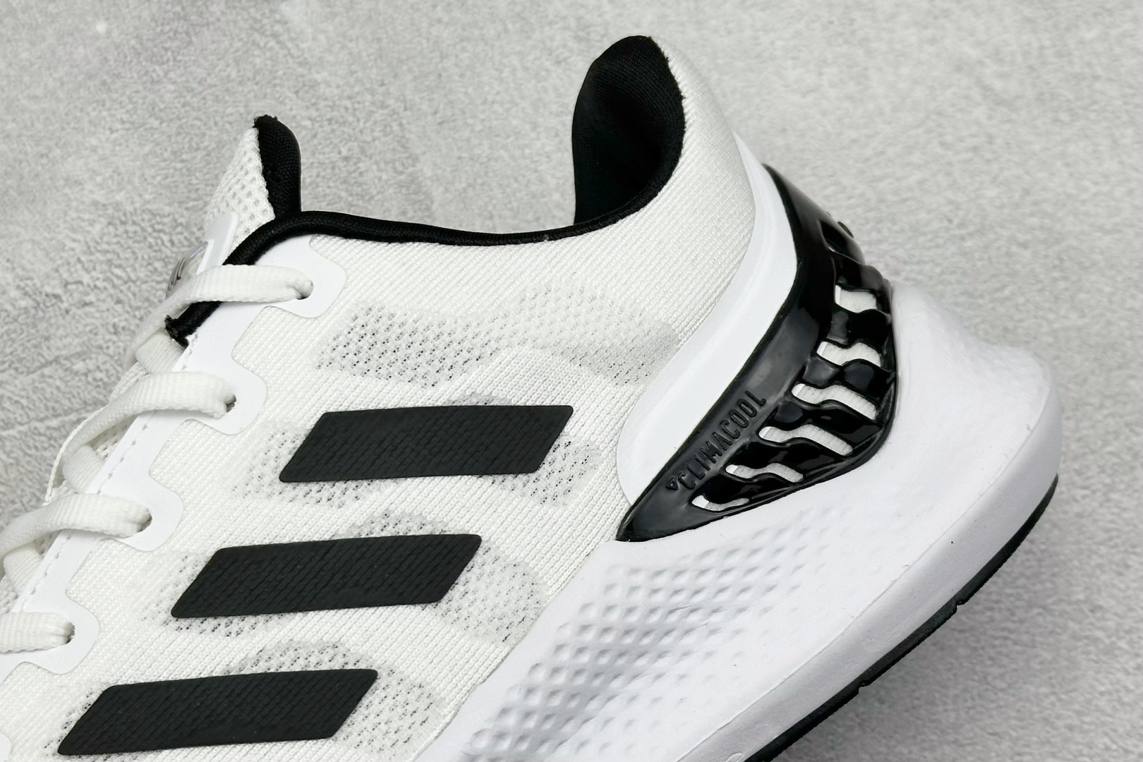 Adidas Running Shoes M-l