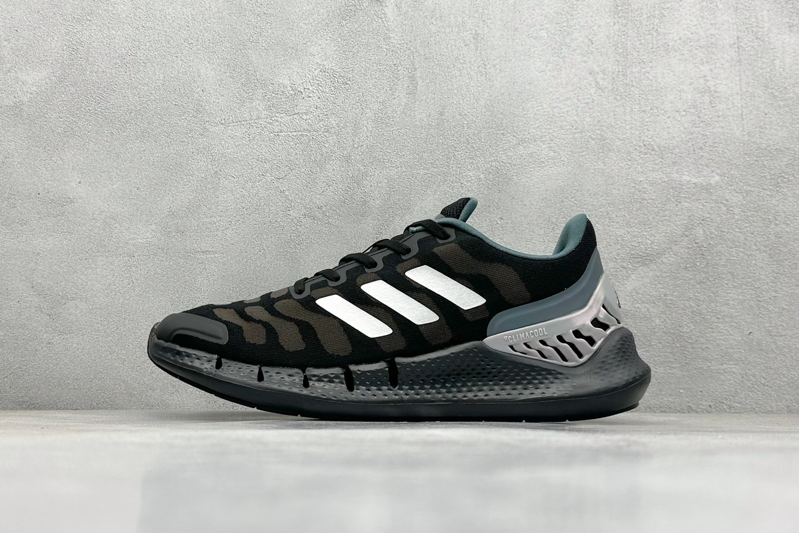 Adidas Running Shoes M-l