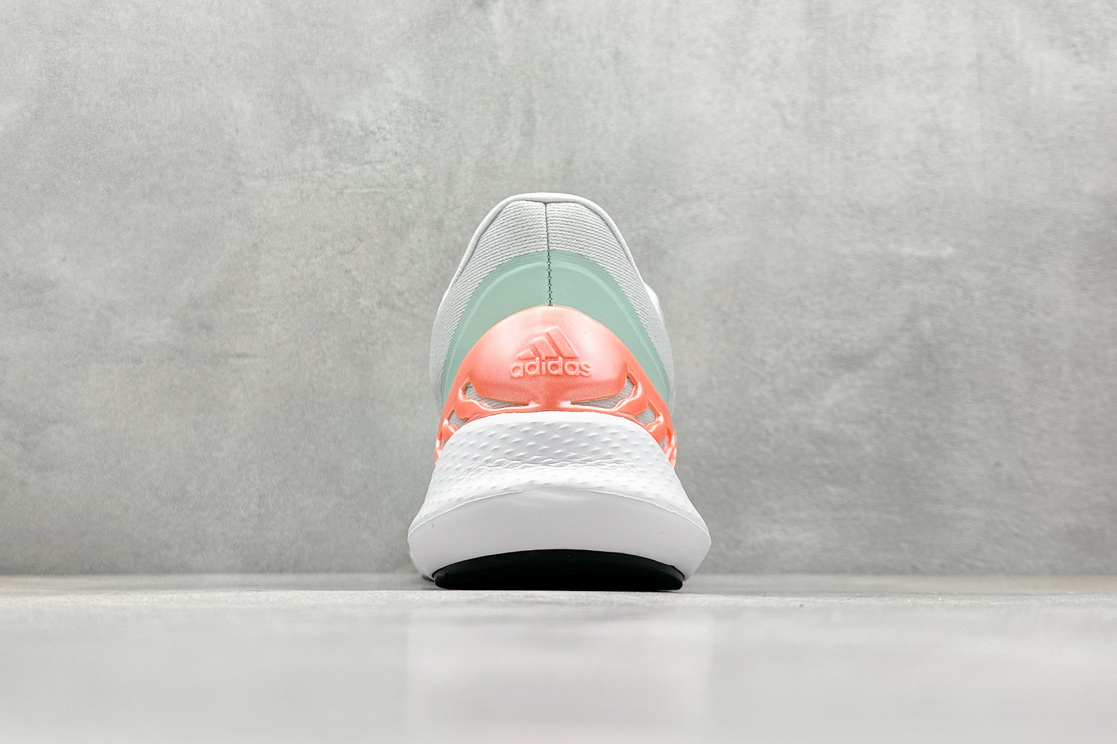 Adidas Running Shoes M-l