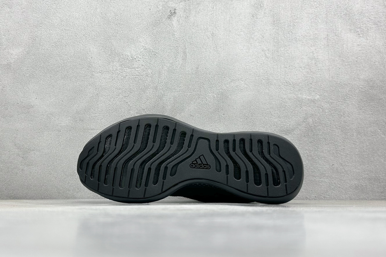 Adidas Running Shoes M-l