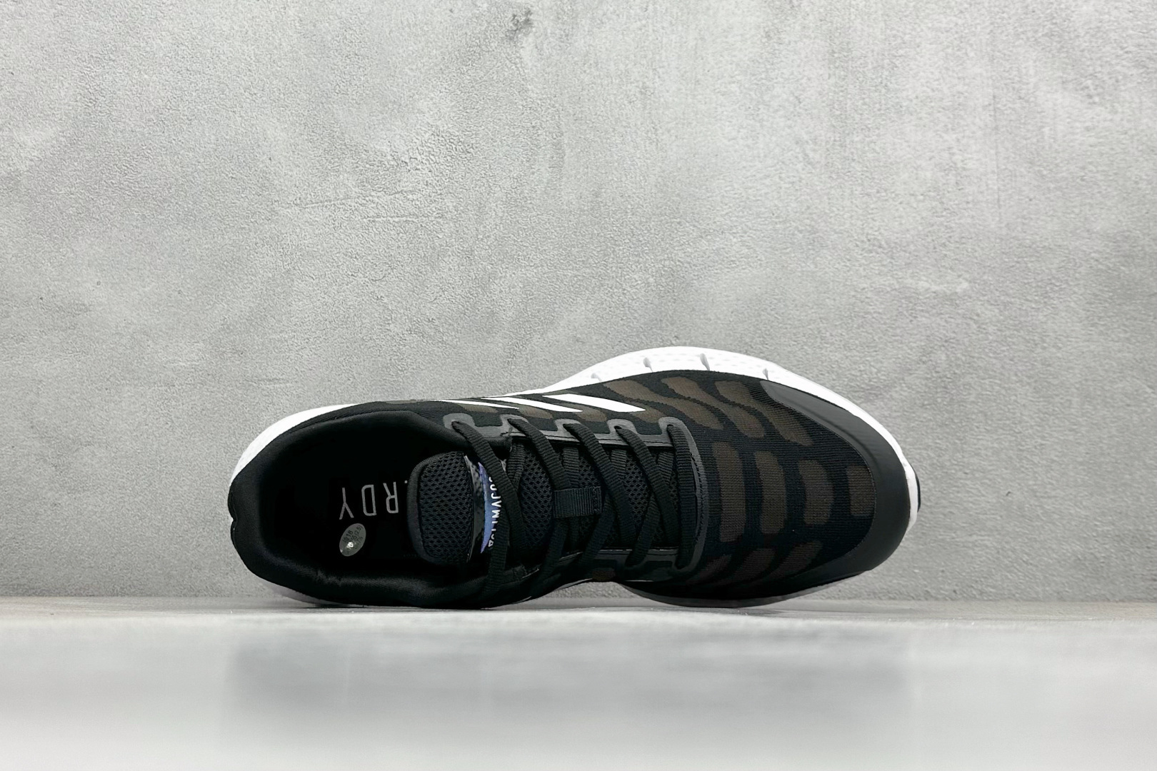 Adidas Running Shoes M-l