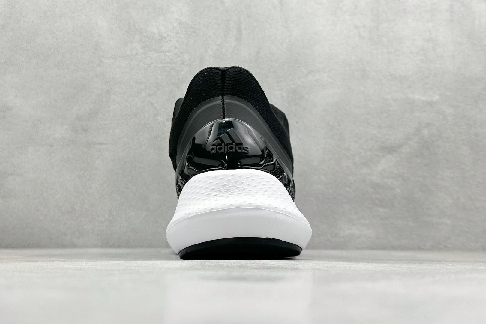 Adidas Running Shoes M-l