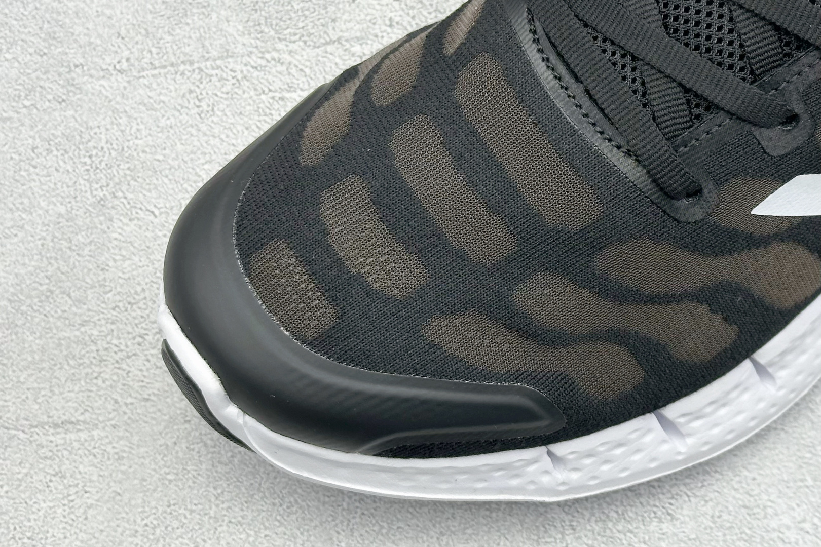 Adidas Running Shoes M-l