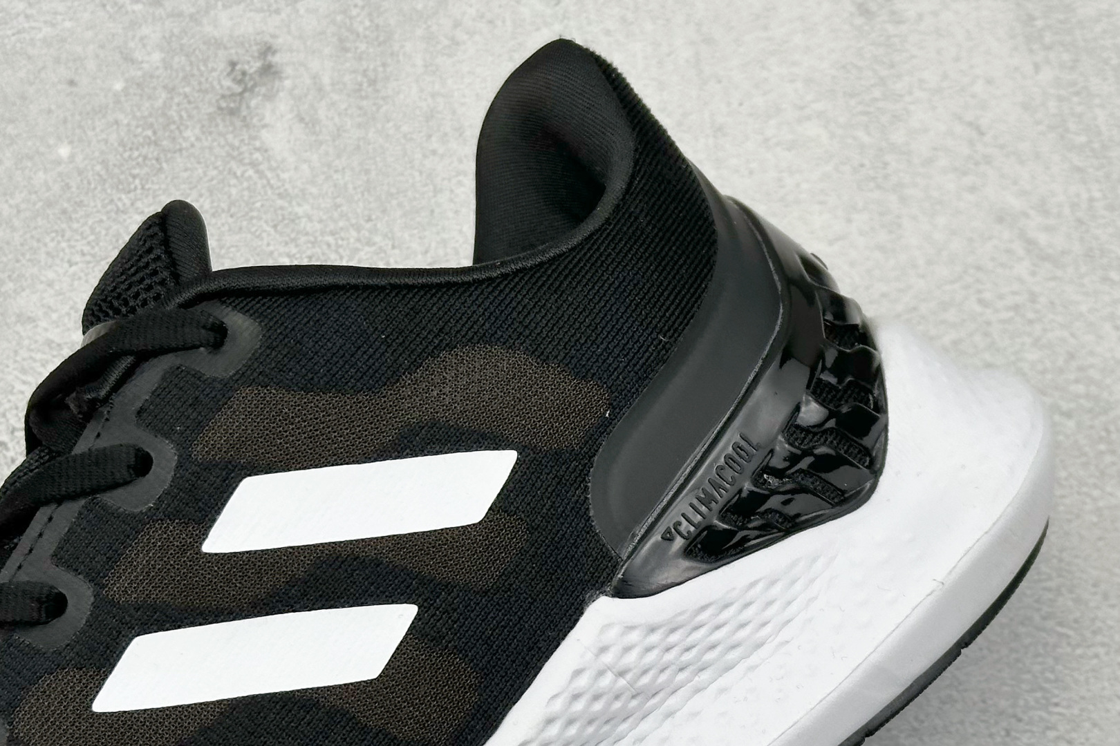 Adidas Running Shoes M-l