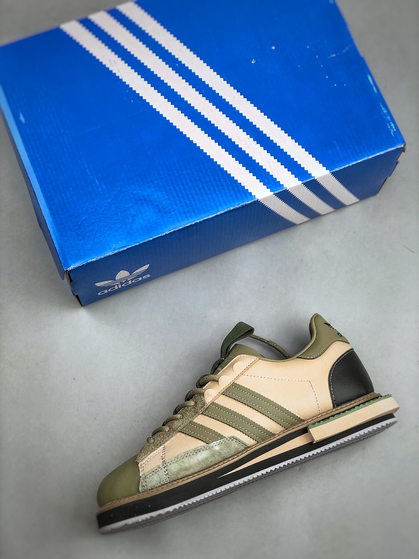 Adidas Sneakers Lightweight M-l-s