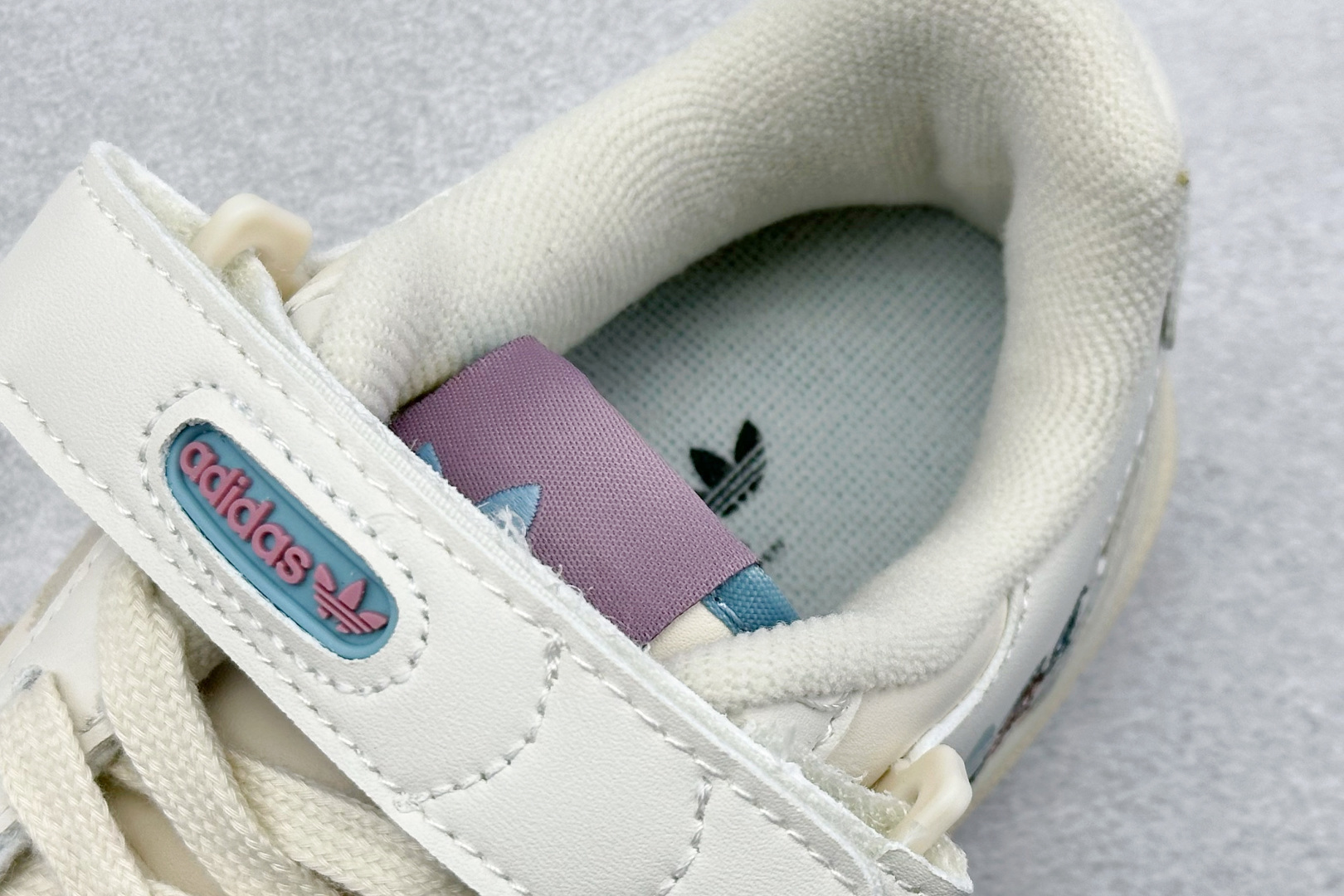 Adidas Leather Shoes M-l-s