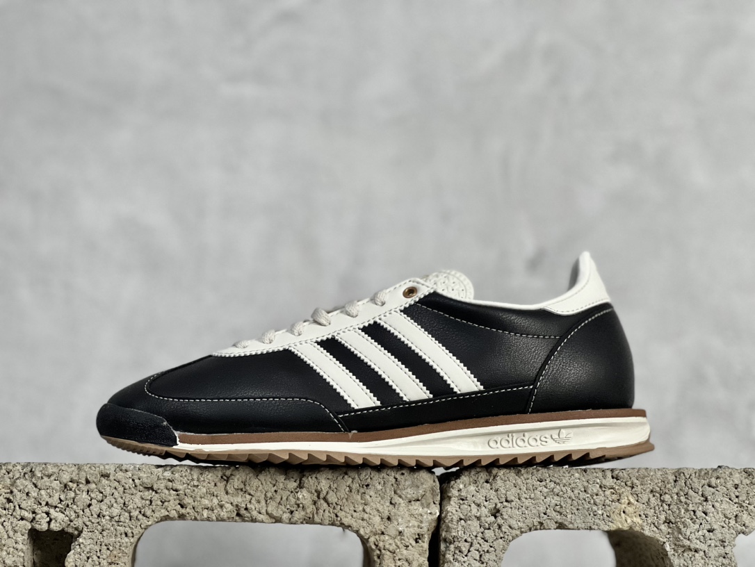 Adidas Running Shoes L-s