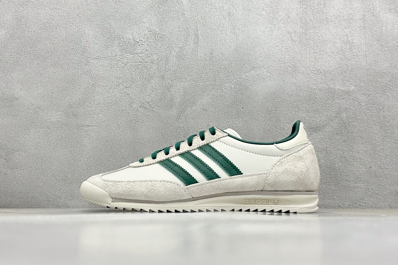 Adidas Running Shoes L-s