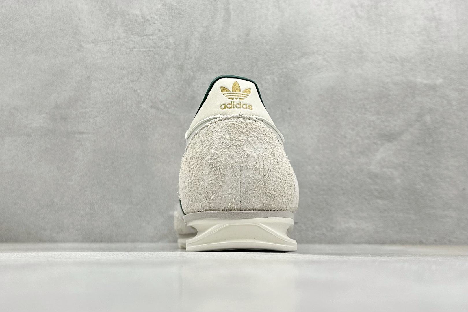 Adidas Running Shoes L-s