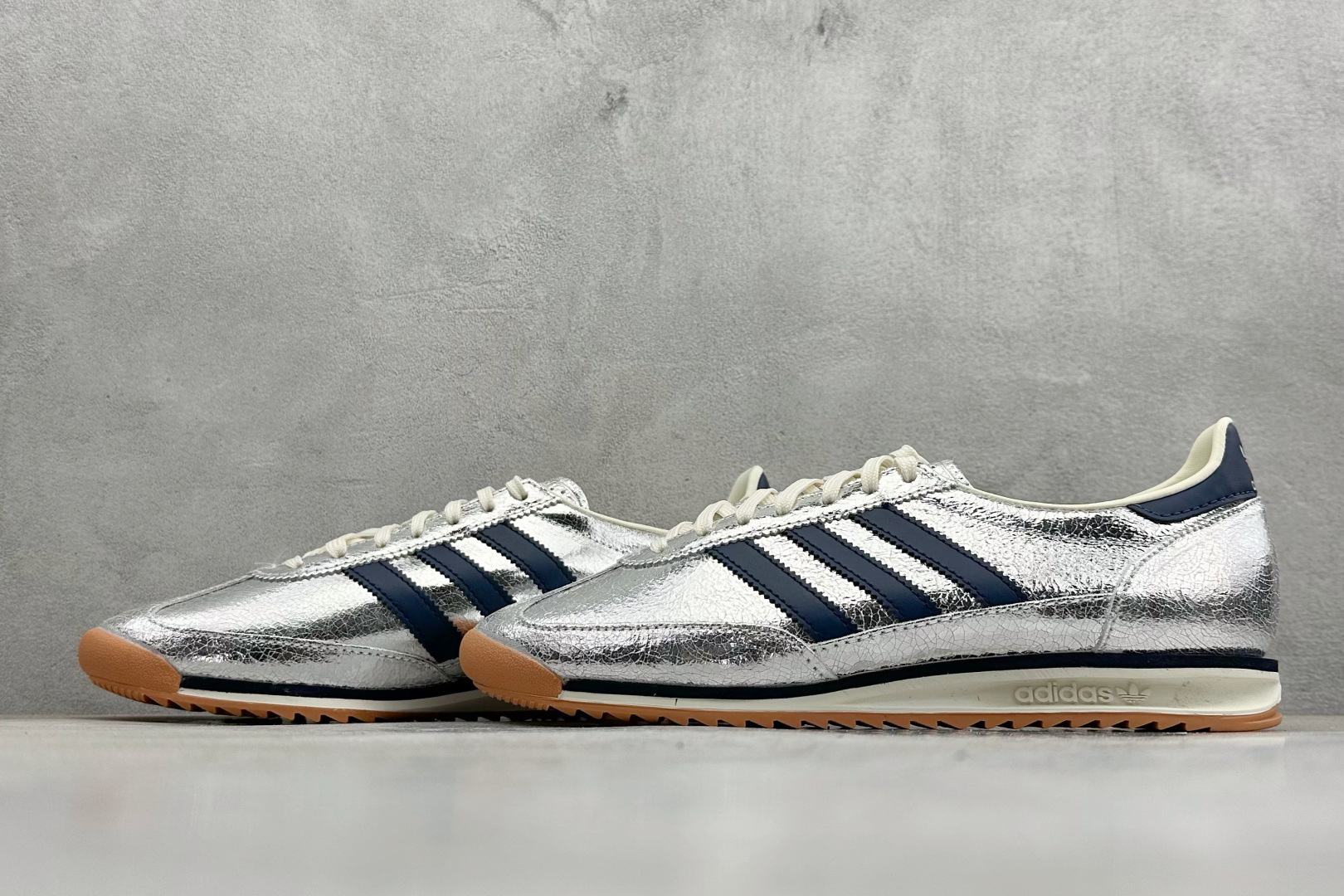 Adidas Board Shoes L-s