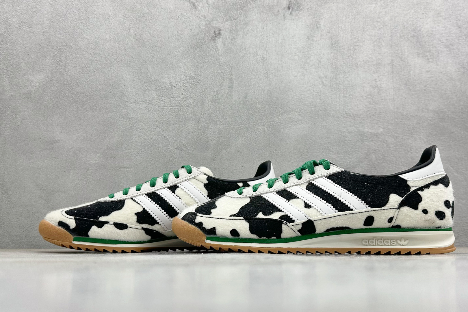 Adidas Board Shoes L-s