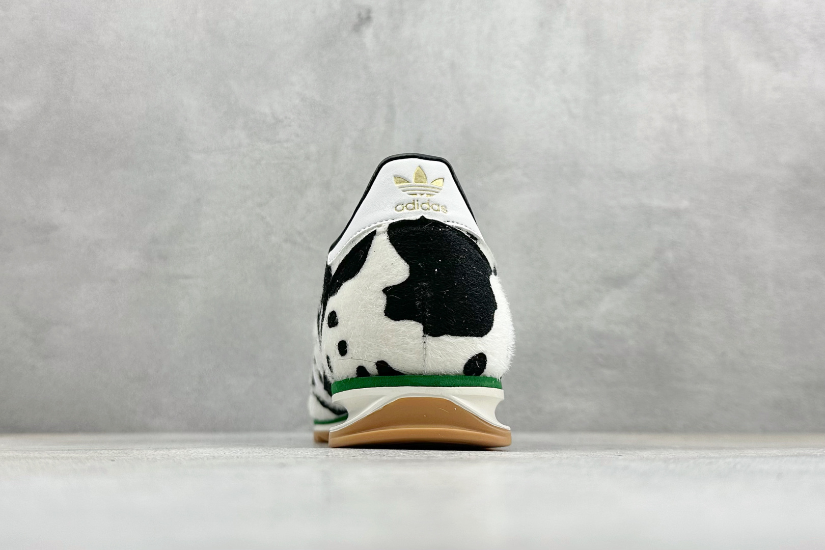 Adidas Board Shoes L-s