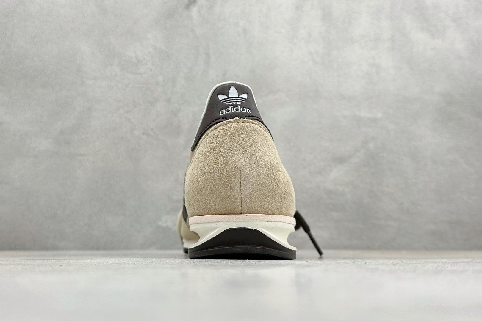 Adidas Board Shoes L-s