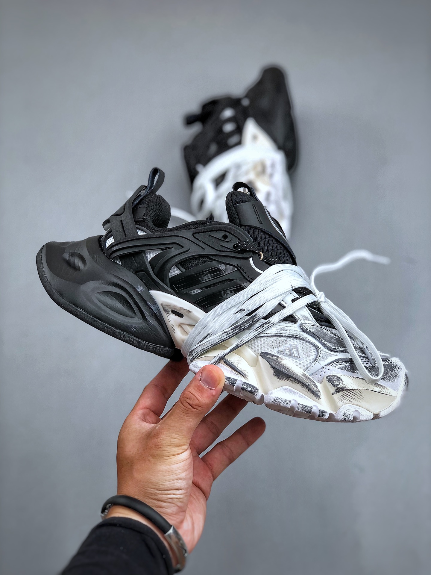 Adidas Basic Shoes L-xl