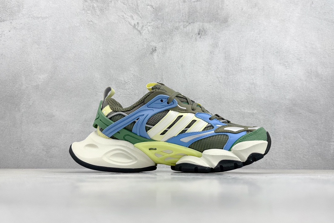 Adidas Basic Shoes L-xl