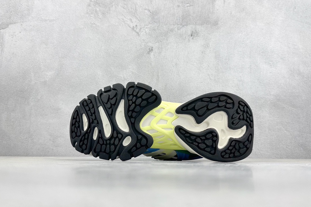 Adidas Basic Shoes L-xl