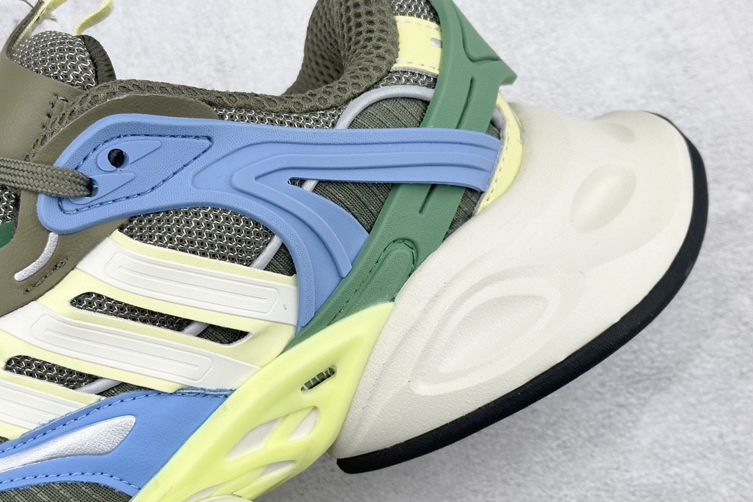 Adidas Basic Shoes L-xl