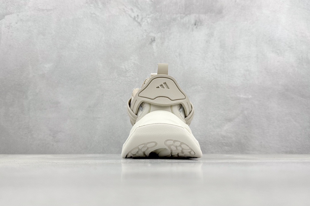 Adidas Basic Shoes L-xl