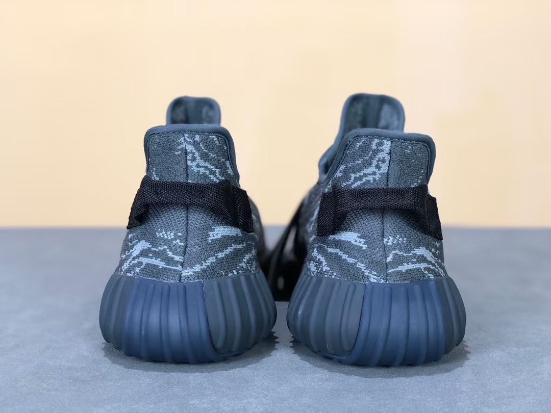 Adidas Yeezy Couple Basic Shoes S
