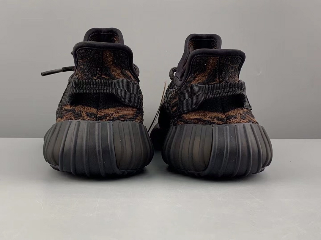 Adidas Yeezy Couple Basic Shoes S