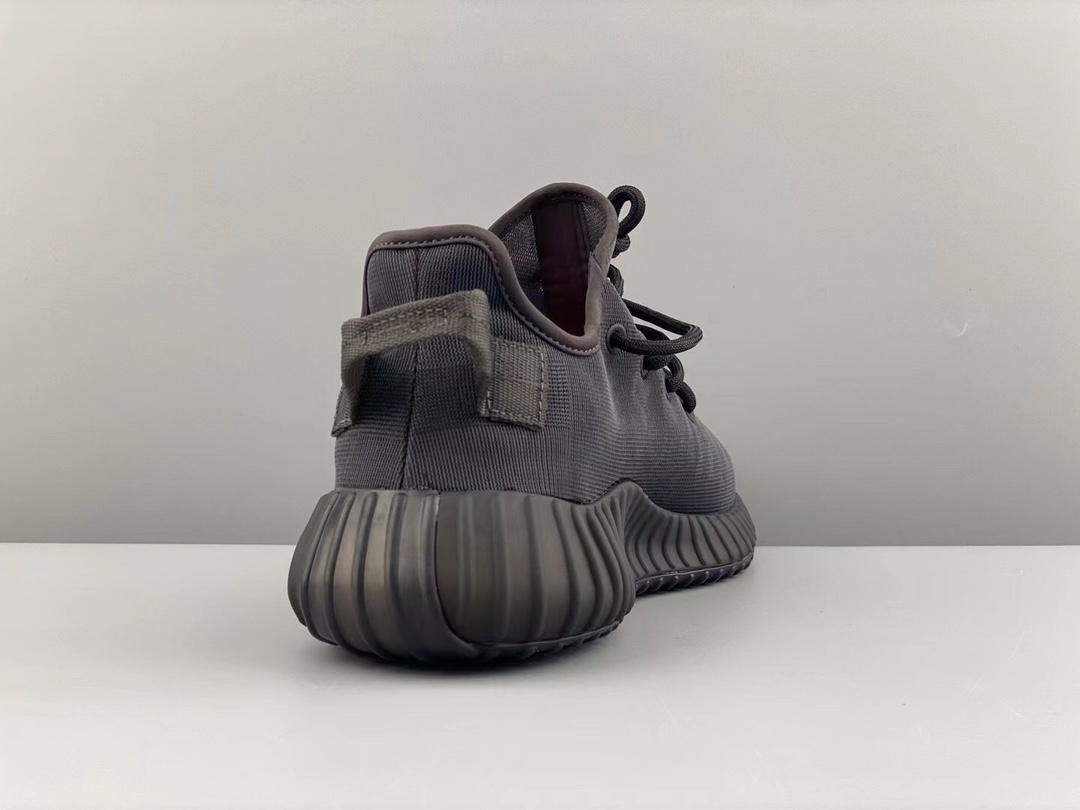 Adidas Yeezy Couple Basic Shoes S