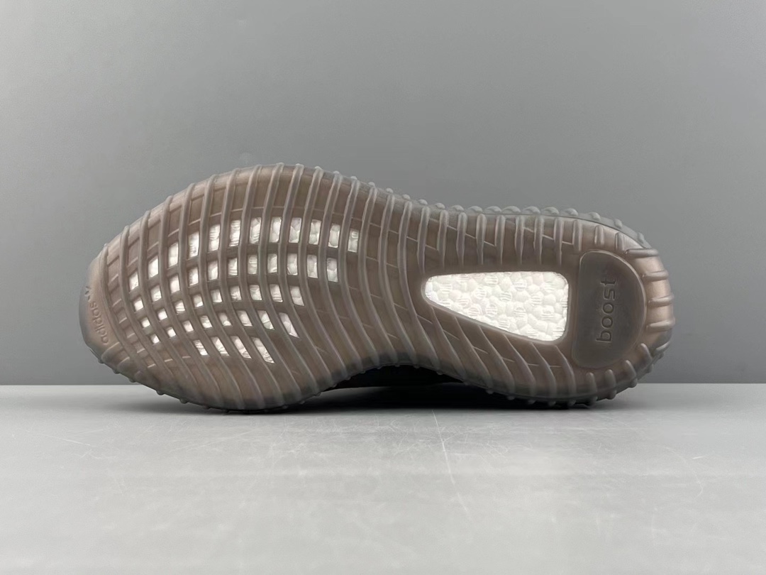 Adidas Yeezy Couple Basic Shoes S