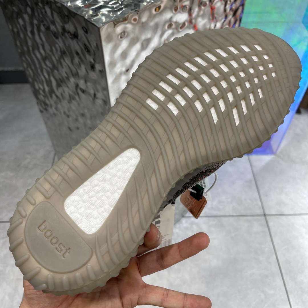 Adidas Yeezy Couple Basic Shoes S