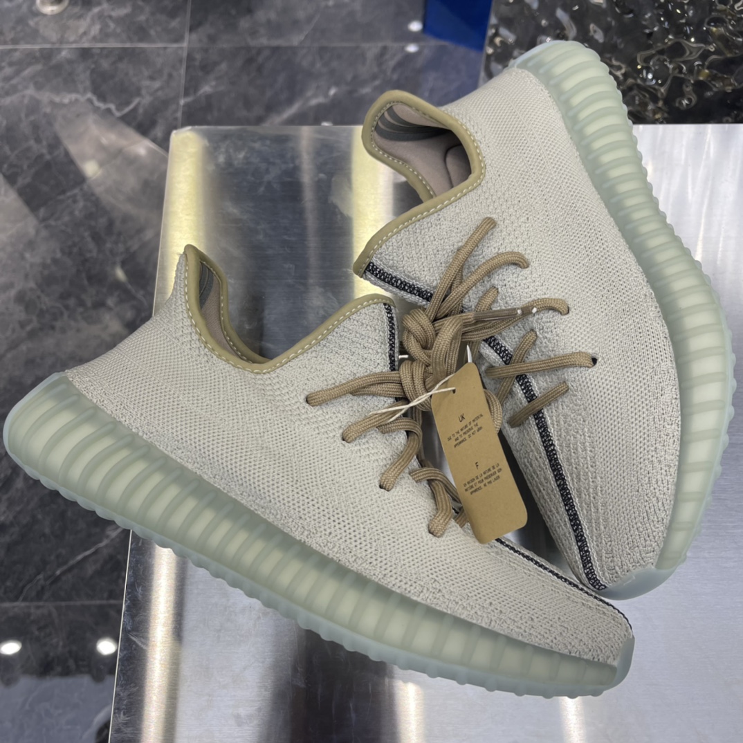 Adidas Yeezy Couple Basic Shoes S