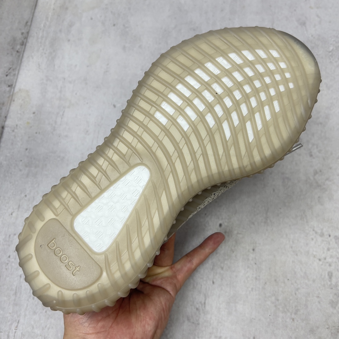 Adidas Yeezy Couple Basic Shoes S