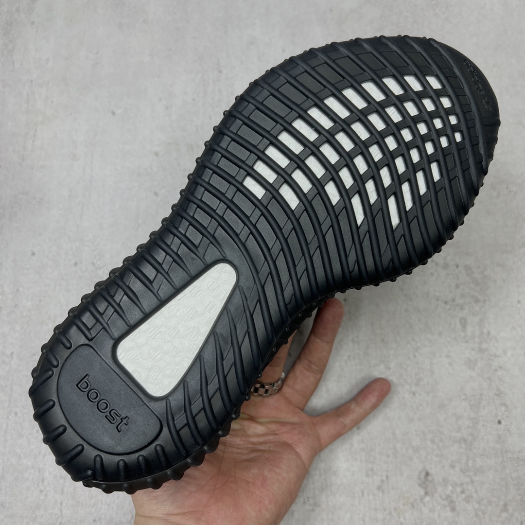 Adidas Yeezy Couple Basic Shoes S