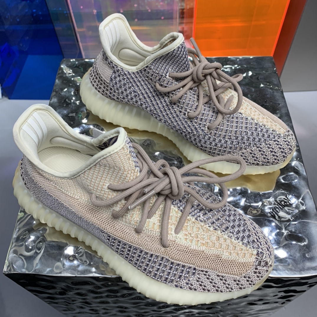 Adidas Yeezy Couple Basic Shoes S