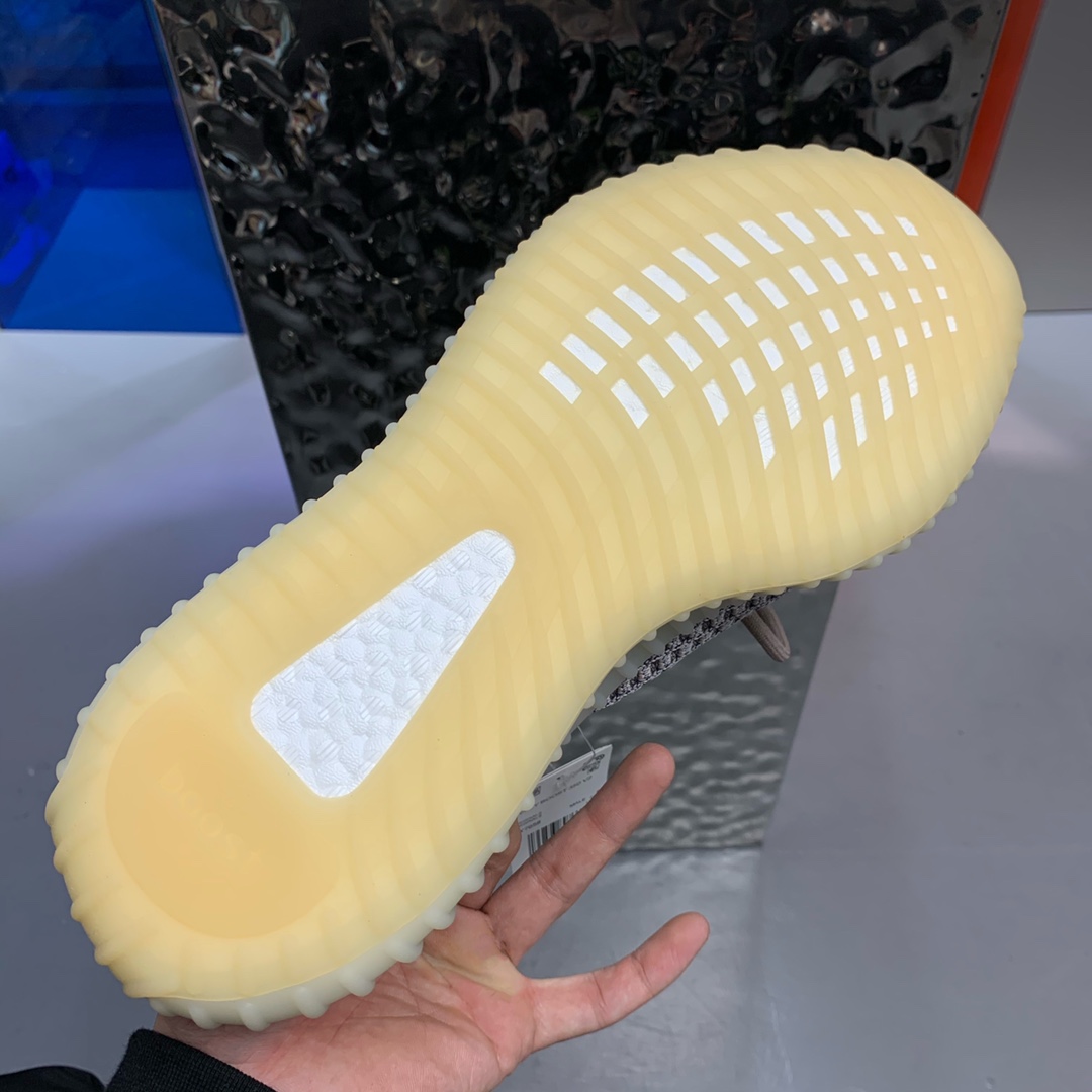 Adidas Yeezy Couple Basic Shoes S