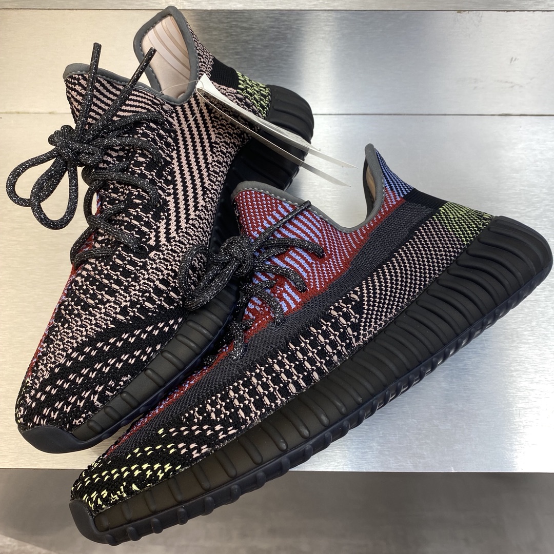 Adidas Yeezy Couple Basic Shoes S