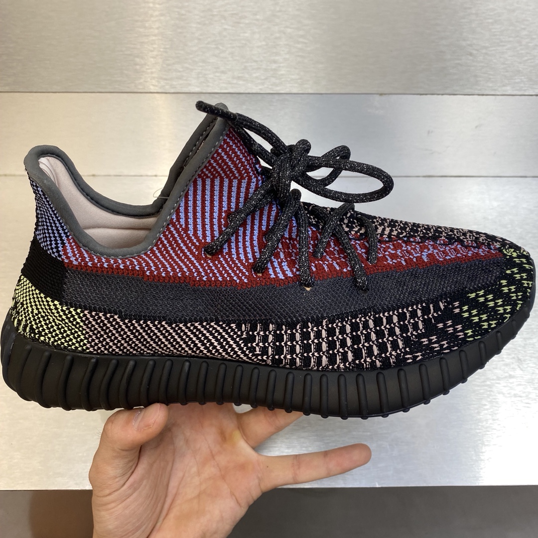 Adidas Yeezy Couple Basic Shoes S