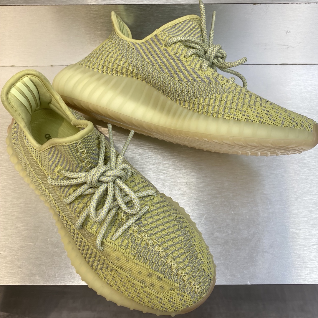 Adidas Yeezy Couple Basic Shoes S