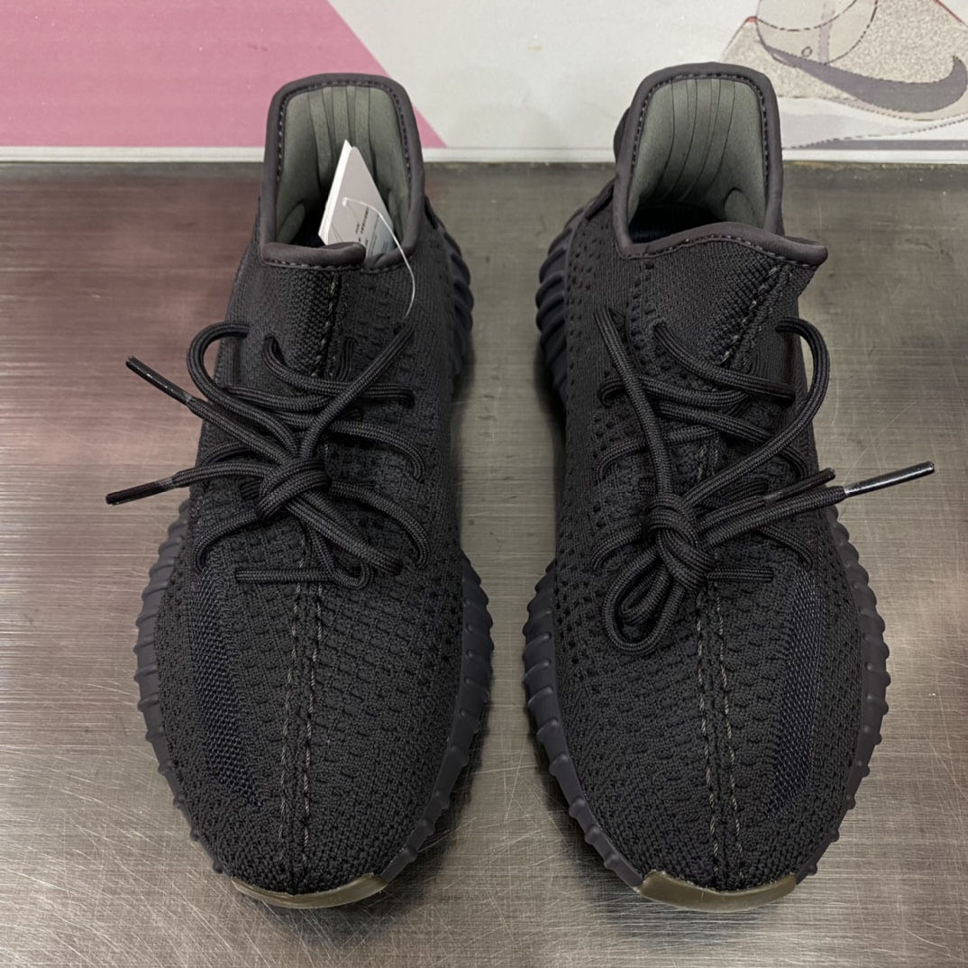 Adidas Yeezy Couple Basic Shoes S