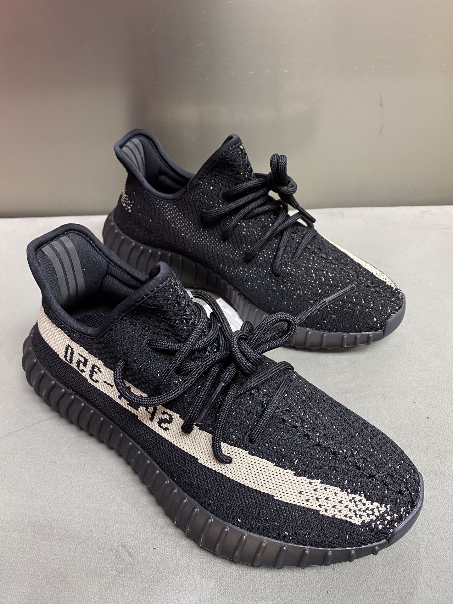 Adidas Yeezy Couple Basic Shoes S